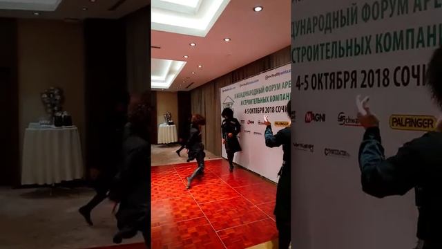 Кавказский ансамбль джигитов "Горцы Кавказ". Танцы народов Кавказа. Сочи Тел: 89882341327 смотреть онлайн