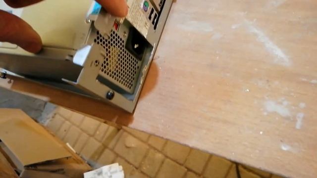 Компьютер в корпусе от видеомагнитофона смотреть онлайн