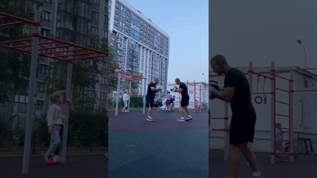 Тренировки по расписанию #подпишись #тренеровка #бокс смотреть онлайн