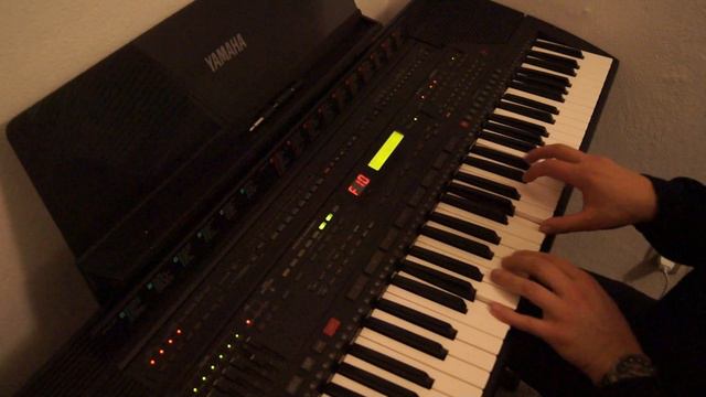 YAMAHA PSR-6700 смотреть онлайн