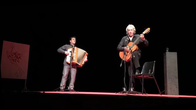Concierto "VIVENCIAS" de Paco Ibáñez y cierre de Poetas en mayo 2017 смотреть онлайн