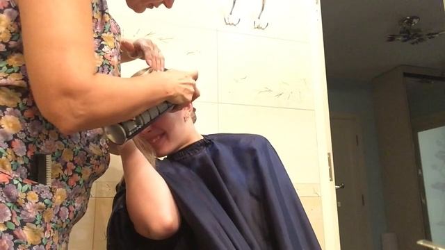 HAIRSTYLE FOR BALLROOM DANCING / тренируем дома прическу для бальных танцев) смотреть онлайн