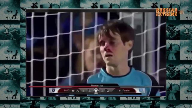 "Угарный футбол!Супер вратарь спасает команду Смотреть до конца Ржака" смотреть онлайн