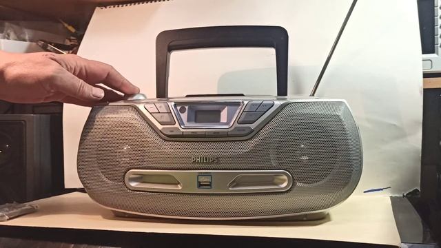 CD - магнитола PHILIPS AZ1830 Soundmachine- оригинальная Китайская мыльница!) смотреть онлайн
