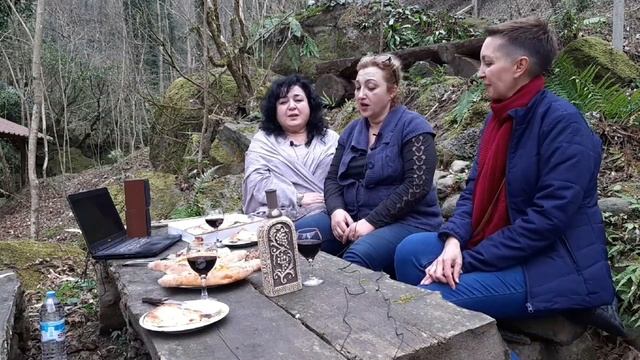 Грузинская песня: "დავალ მუდამ მოხიბლული" (Хожу всегда я восхищенный) | грузинские застольные песн смотреть онлайн