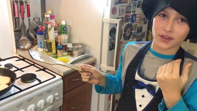 Жарим Гренки | Мастер-класс по приготовлению сладких гренок на завтрак (0+) смотреть онлайн