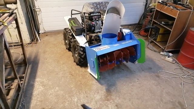 Снегоуборщик на радиоуправлении. Ходовые испытания. Обзор перед выездом