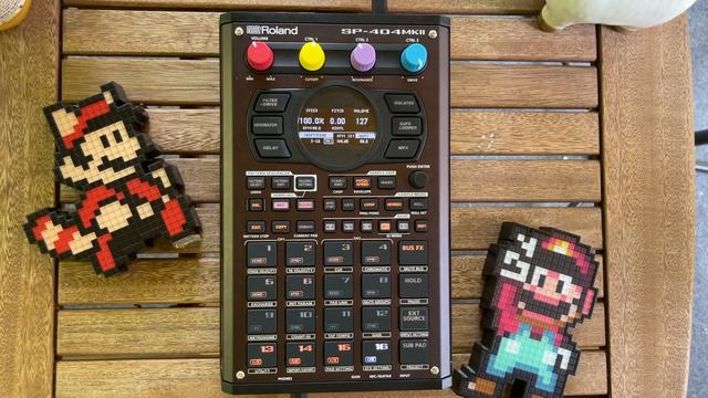 SP404 MK2 Ambient Live Jam смотреть онлайн