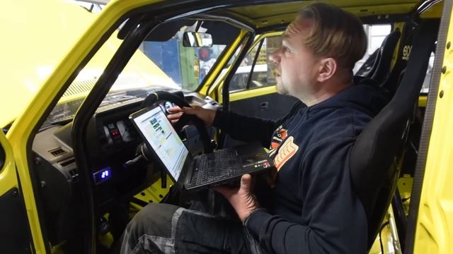 Turbo Gockel - VW Golf 1 - 16V Turbo - Feuerteufel ! смотреть онлайн