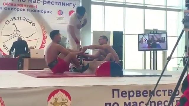 Мас реслинг. Национальные виды спорта РС(Я) смотреть онлайн