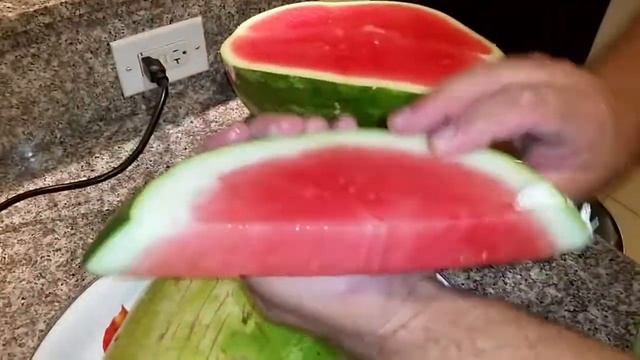 Арбузы без семечек -- реальность! смотреть онлайн