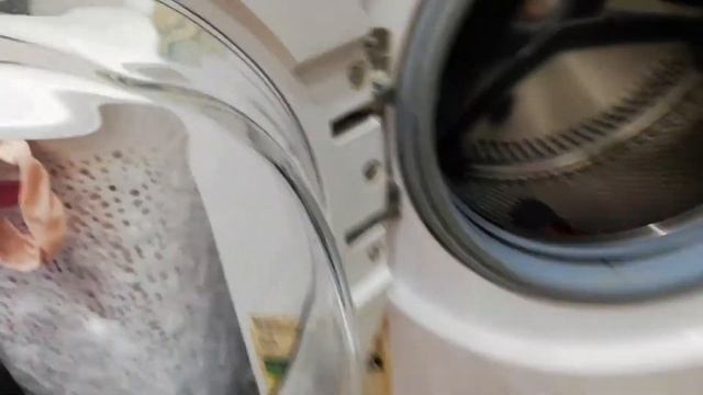 Стиральная машинка бежит резинка или крепления? смотреть онлайн