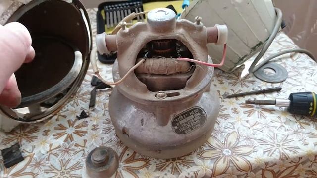 Реставрация Универсального Электропылесоса "Ракета-7М2". 1984 года выпуска. Часть 2. смотреть онлайн