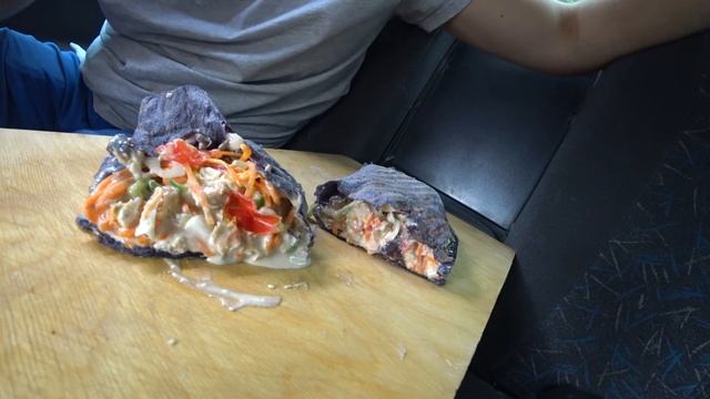 Black Shaverma-это не Black Burger!Тонкий лаваш если только на доске! Шаверма на доске,смотреть все смотреть онлайн