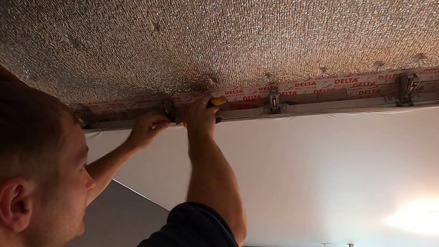 Как сделать красивый люк в натяжном потолке. Простое решение смотреть онлайн