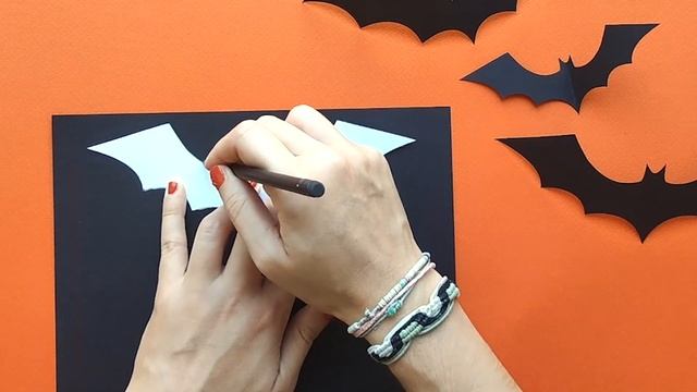 Déco d'Halloween DIY : le tuto chauves-souris en papier ! смотреть онлайн