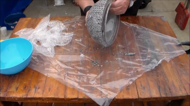 Como hacer macetas de cemento con Plástico de burbujas, ideas caseras creativas paso a paso fácil смотреть онлайн