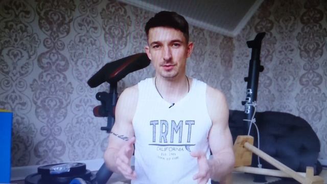Упражнения для спины помогут избавиться от болей. Автор Сергей, канал 