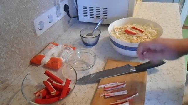 Салат из пекинской капусты с крабовыми палочками! смотреть онлайн