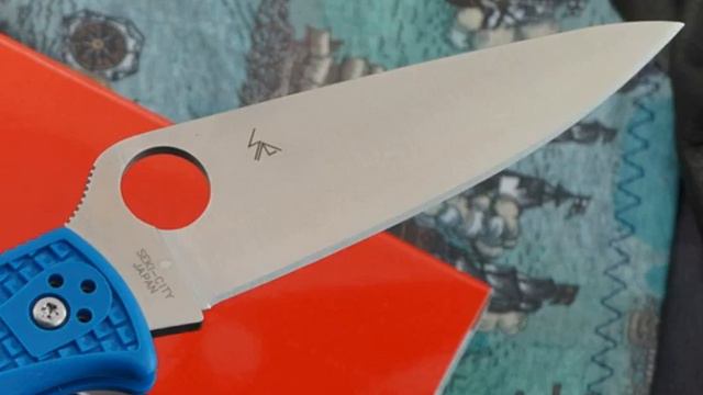 Складной нож Spyderco Endura 4 Flat Ground Blue смотреть онлайн