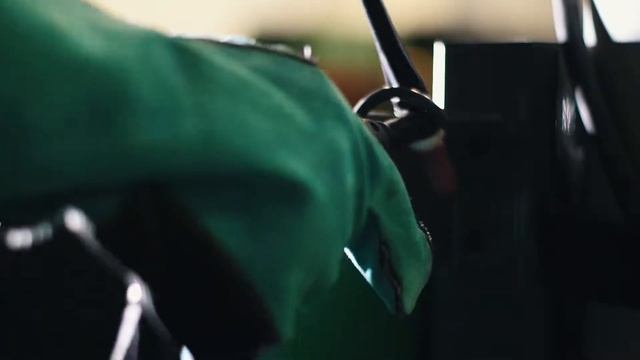 Showcase - PI 250 AC/DC смотреть онлайн