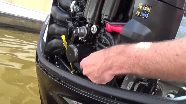 Mercury's New 4-Stroke Driveway Maintenance смотреть онлайн