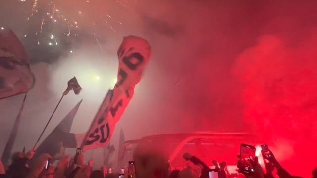 Arrivo Napoli a Capodichino, succede di tutto! ?? VIDEO INTEGRALE ? смотреть онлайн