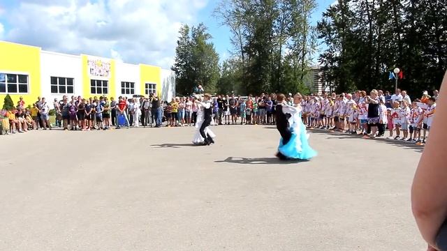 Бальные танцы (День физкультурника-2017 г.Лысково 12.08.2017) смотреть онлайн