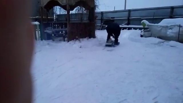 Часть 4/4 . снегокат с двигателем от бензопилы. смотреть онлайн