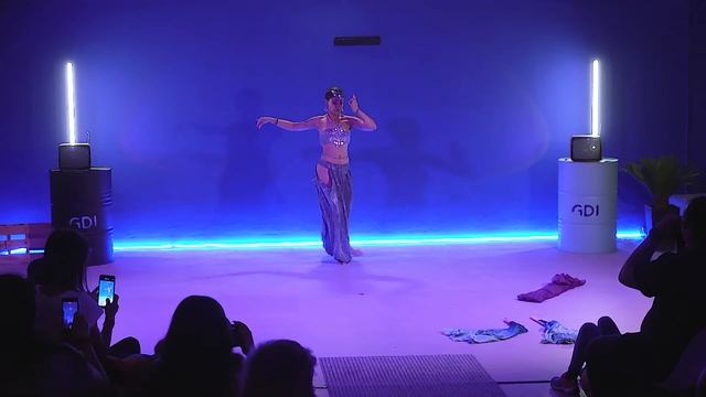 Raquel Fusion Bellydance at Aenigma Show смотреть онлайн