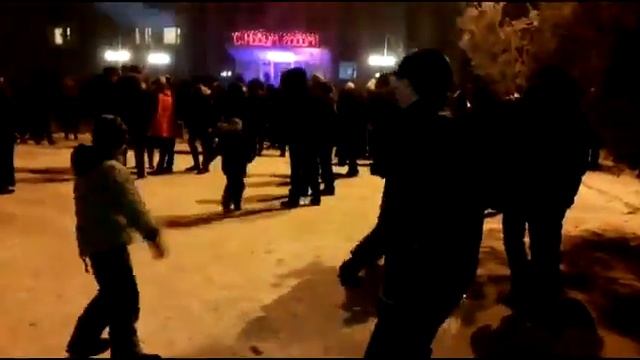 АРХИВ VLOG #77 Наши зимние каникулы! Новый год. День рождения. Мама заболела. смотреть онлайн