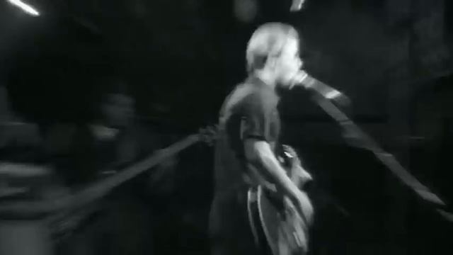 Lifehouse - Hanging By A Moment смотреть онлайн