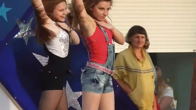 Танцевальная сценка. Сатка смотреть онлайн
