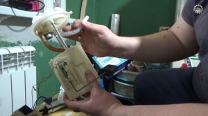 Плановая замена бензонасоса и фильтра на Приоре