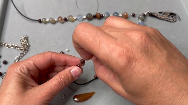 Мастер класс на 1 час. Показываю подробно процесс создания колье, браслета и серег смотреть онлайн