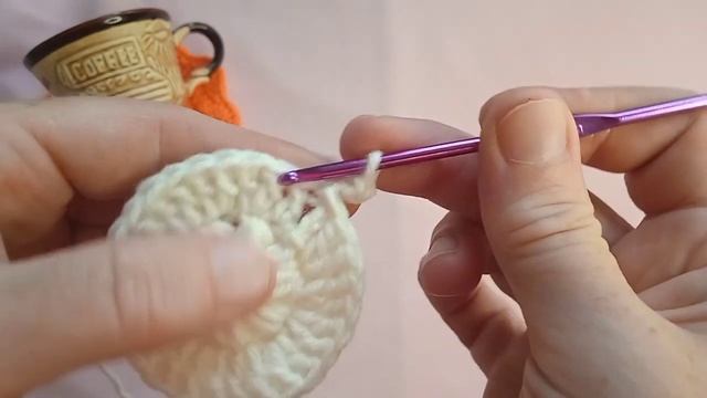 Вяжем подставку под кружку смотреть онлайн