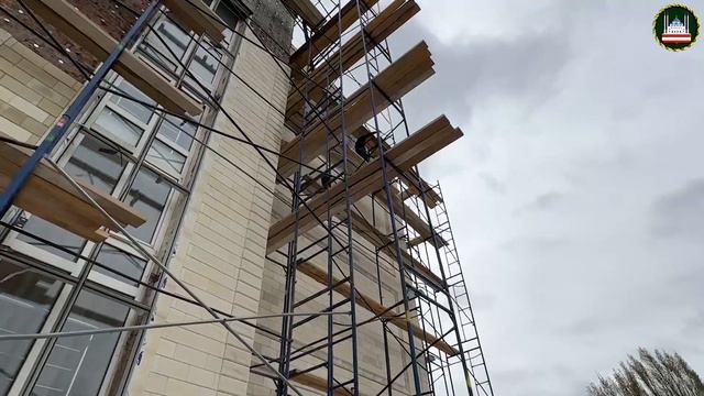 В Грозном проходит реконструкция российского исламского университета смотреть онлайн