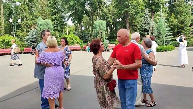 ТЫ ЛЮБИЛ И Я ЛЮБИЛА! ТАНЦЫ ХАРЬКОВ УКРАИНА ИЮЛЬ 2023 #dance #kharkiv смотреть онлайн