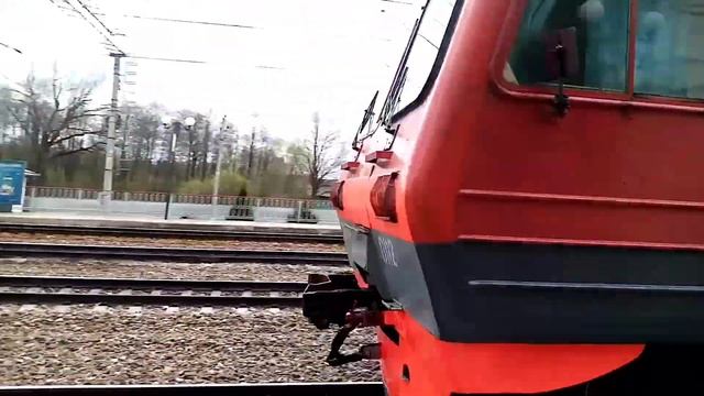 Электропоезда на Вязьму и Можайск на станции Бородино (ЭД2Т-0018, ЭД4МК-0112 и ЭД4М-0138). смотреть онлайн