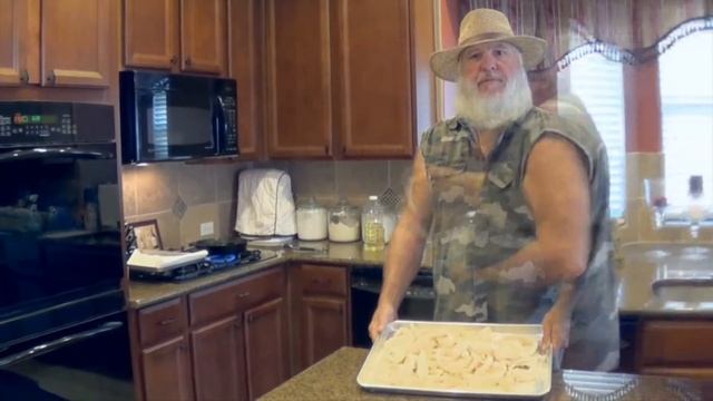 How to Fry Onion Rings - Onion Ring Recipe смотреть онлайн