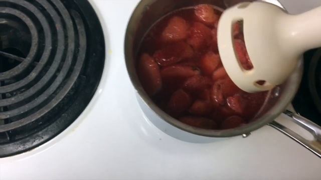 AMAZING STRAWBERRY DESSERT & ICE CREAM RECIPE! смотреть онлайн