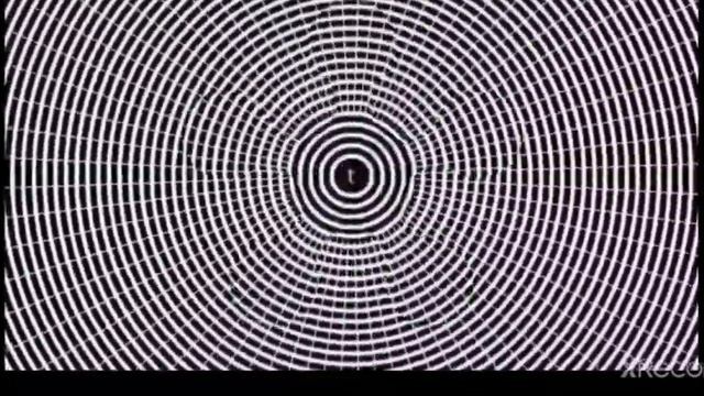 иллюзия смотрите на буквы ро середине экрана смотреть онлайн