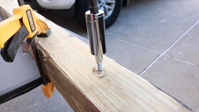 Makita 18V LXT Brushless Impact Drive Review! (XDT14T)

#makita #toolreviews #powertools