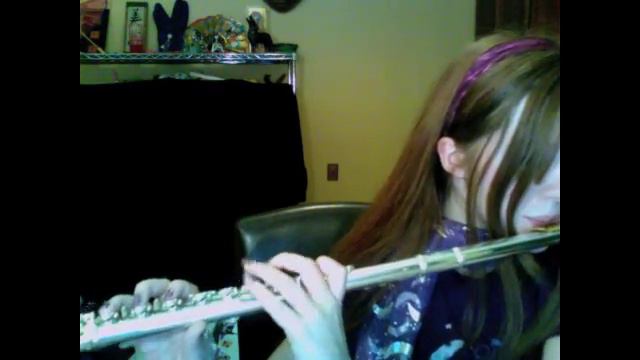 Luka- Caged Baby Dragon on Flute смотреть онлайн