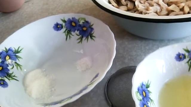 Новогодние маринованные шампиньоны за два дня. часть 1.18+ смотреть онлайн