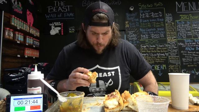 L.A. BEAST vs "The BEAST" | 5 Pound BBQ Meal at TSTBBQ (Leonardo, New Jersey) смотреть онлайн