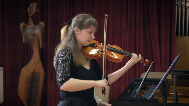 W. A. Mozart - Violin Sonata in e minor, K. 304 смотреть онлайн