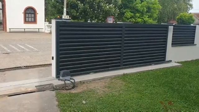 motor za kliznu kapiju Hörmann LineaMatic смотреть онлайн