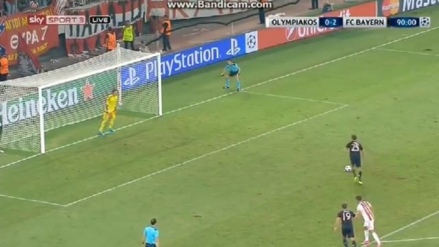 Невероятный пенальти в исполнении Мюллера / Бавария Мюнхен смотреть онлайн