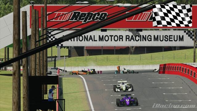 iRacing, Mount Panorama смотреть онлайн